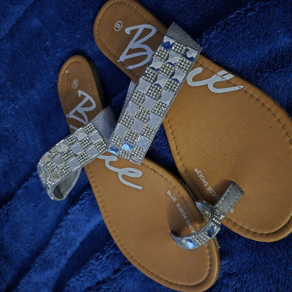 Women's Sandals - Silver and Tan